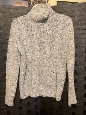 Banana Republic Gray Turtleneck Italian Yarn Sweater - Size Small Soft